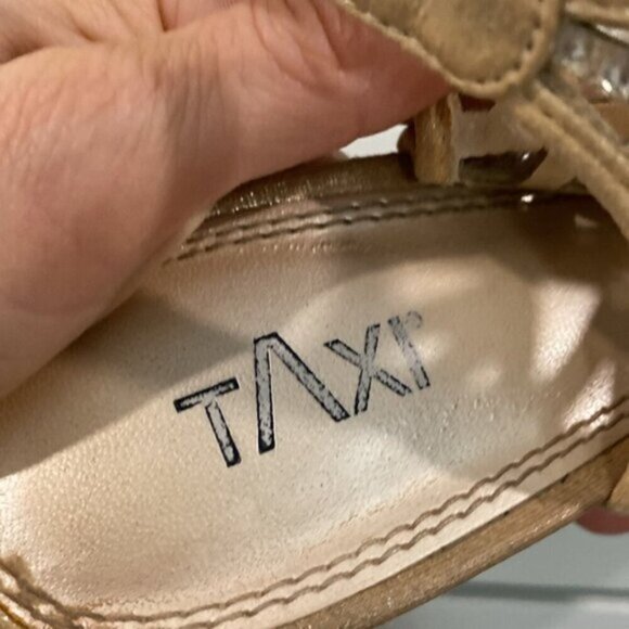 Taxi Savannah Gold Cage Strap Shoes SZ 37 - Picture 6 of 13